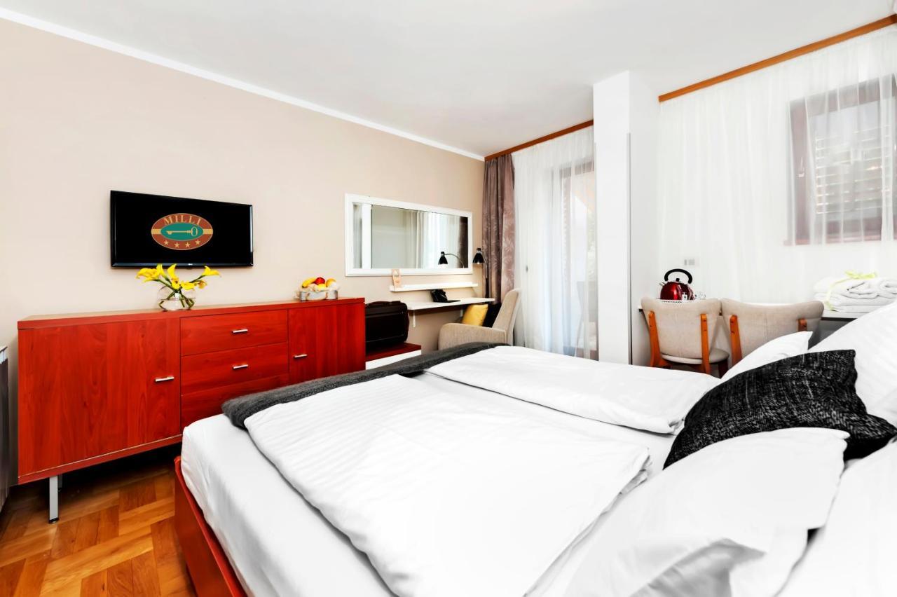 Villa Milli B&B Rovinj Eksteriør billede