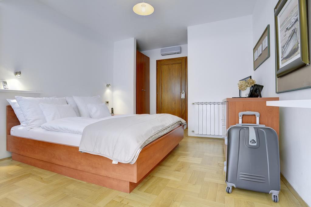 Villa Milli B&B Rovinj Eksteriør billede